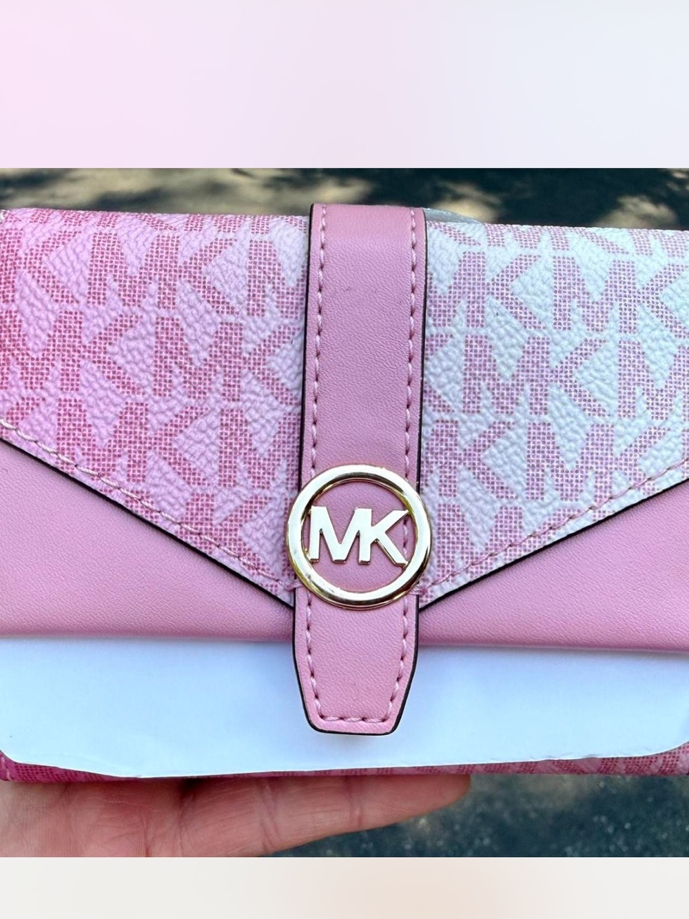 NWOT Michael Kors Pink and White Monogram Wallet